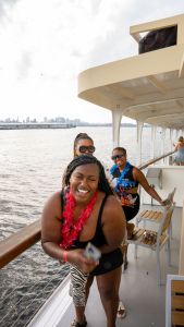 ARegmopromo-boat-in-b-more-53
