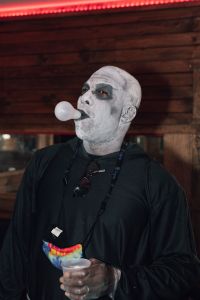 ahiphop-halloween-bar-crawl-2021-46