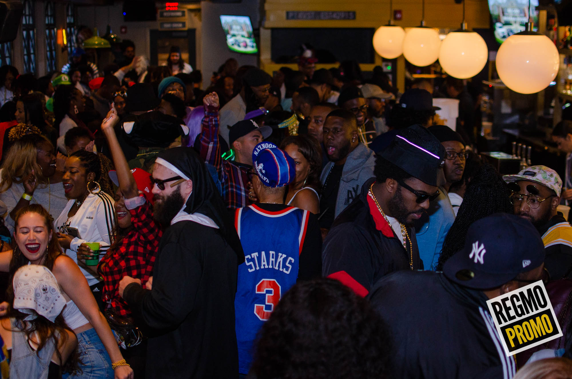 bHiphop Halloween Bar Crawl 2019-123