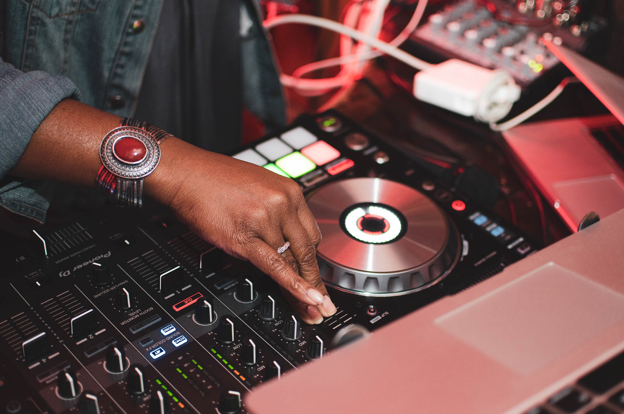 hiphop bar crawl 2019 may-235