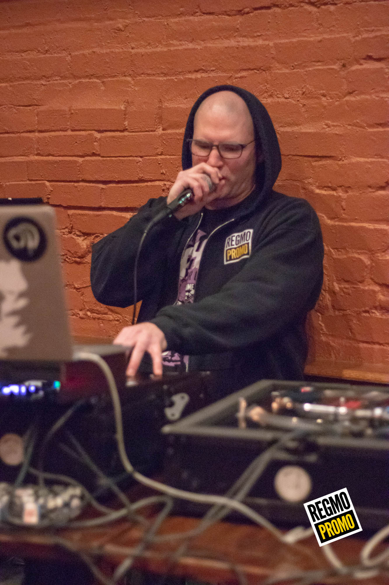 hiphop bar crawl jan 20th 2019 w logo-25